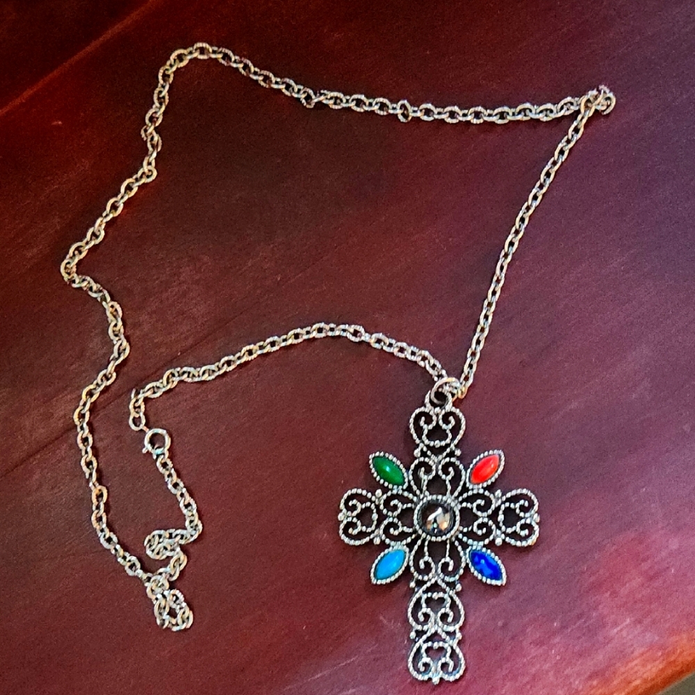Vintage Avon Cross Necklace